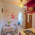 Apartment Happy Time